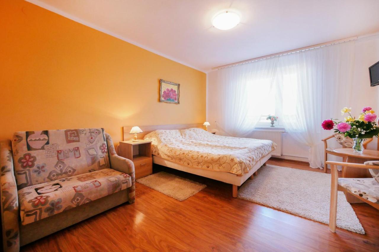 Bajka Bed and Breakfast Dąbki Exteriör bild