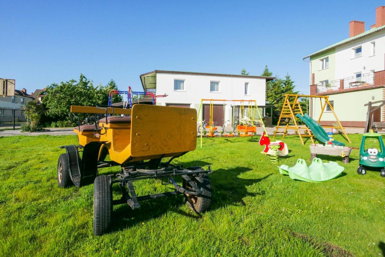Bajka Bed and Breakfast Dąbki Exteriör bild