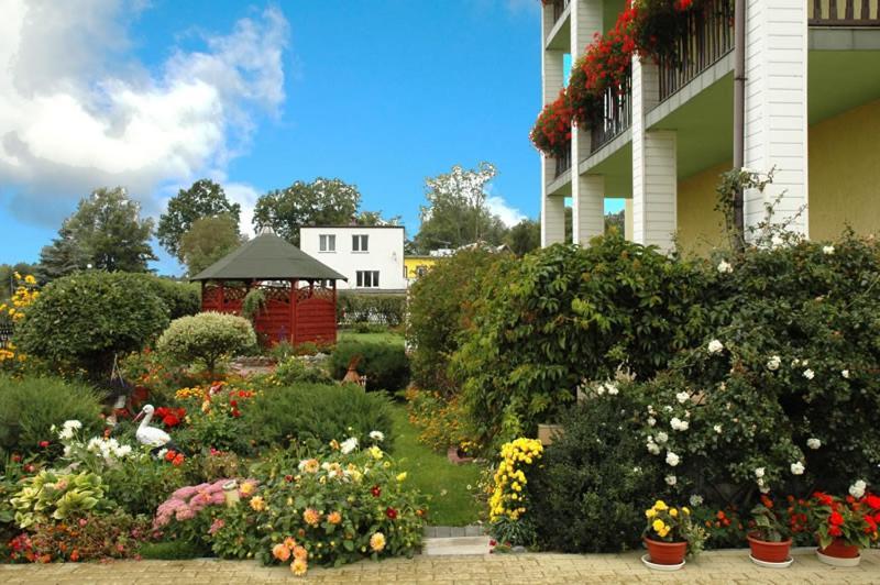 Bajka Bed and Breakfast Dąbki Exteriör bild